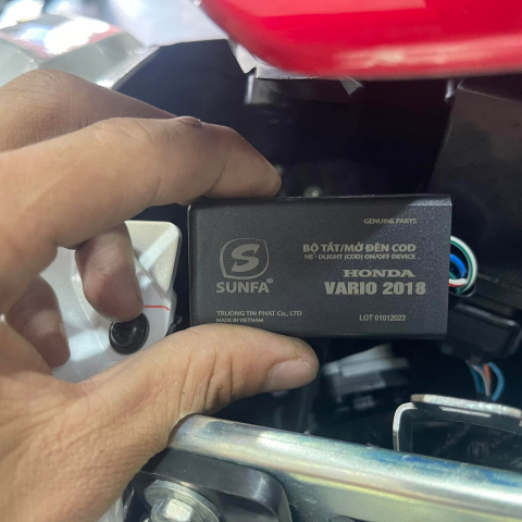 Bộ công tắc đèn Sunfa cho Vario 2018 - 2022