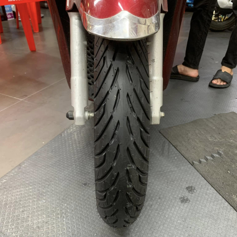 Vỏ Maxxis 100/80-16 CT1