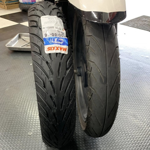 Vỏ Maxxis 100/80-16 CT1