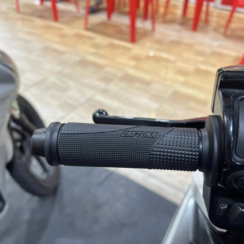 Bao tay Daytona Taperd Base chính hãng