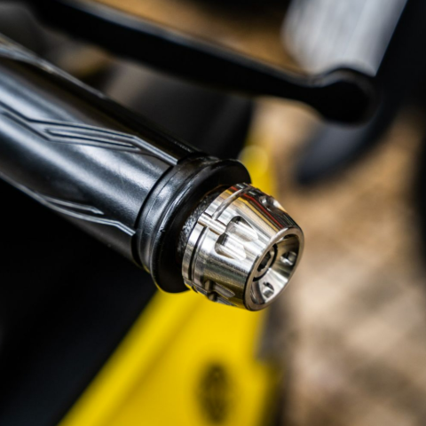 Gù trung inox V1 GH Racing