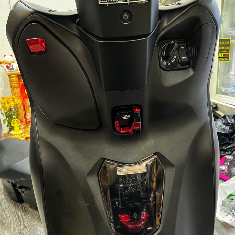 Lẫy cốp GH Racing cho Honda Lead ABS