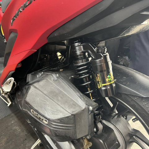 Phuộc RCB Flow Pro ty vàng cho Vario, Click chính hãng