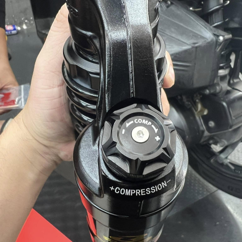 Phuộc RCB Flow Pro ty vàng cho Vario, Click chính hãng