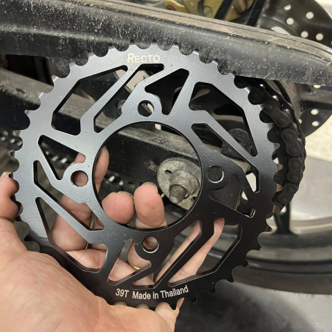 Dĩa Recto 39T cho Exciter 135 chính hãng