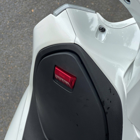 Lẫy cốp GH Racing cho Honda Lead ABS