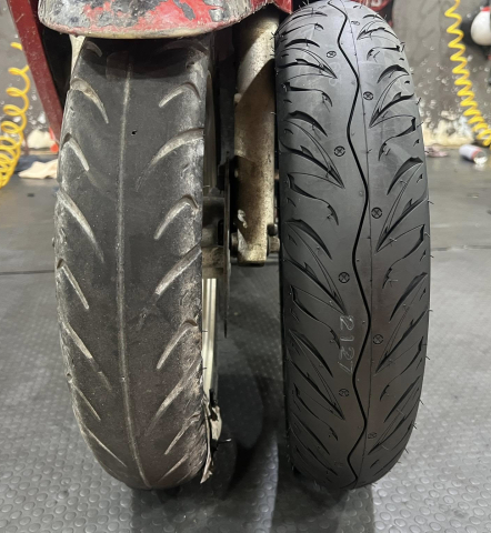 Vỏ Maxxis 90/90-12 gai MA-WGV