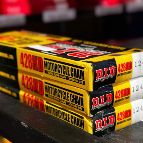 Sên vàng DID 10 ly 428HD 124 mắc chính hãng