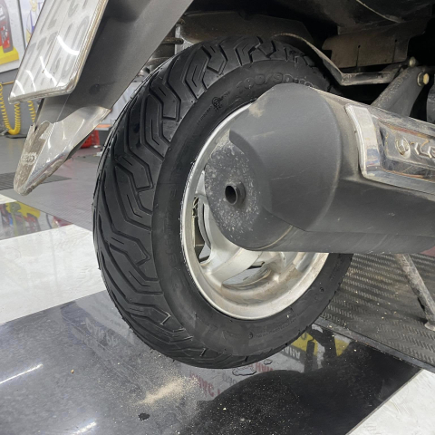 Vỏ Deli Urban Grip 100/90-10 