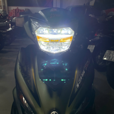 Đèn led 2 tầng Zhi.Pat 135LC Sportline cho Exciter 135 (2011 - 2015)