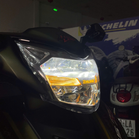 Đèn led 2 tầng Zhi.Pat 135LC Sportline cho Exciter 135 (2011 - 2015)