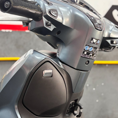Lẫy cốp GH Racing cho Honda Lead ABS