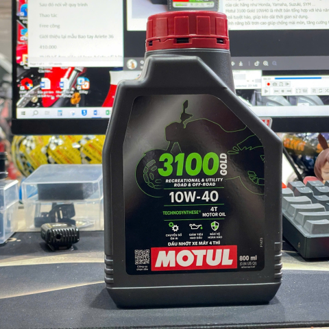 Nhớt Motul 3100 Gold 4T 10W40 0,8L