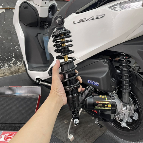 Phuộc RCB Tarmax đen ty vàng cho Vario, Click 125/150 chính hãng