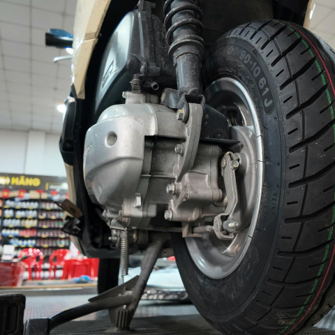 Vỏ CEAT Zoom X3 100/90-10