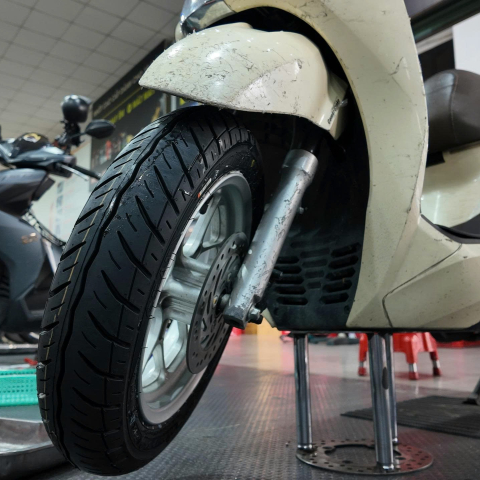 Vỏ CEAT Zoom X3 90/90-12