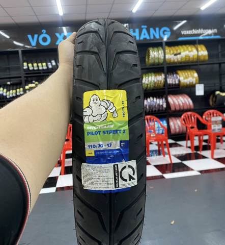 Vỏ Michelin Pilot Street 2 size 110/70-17