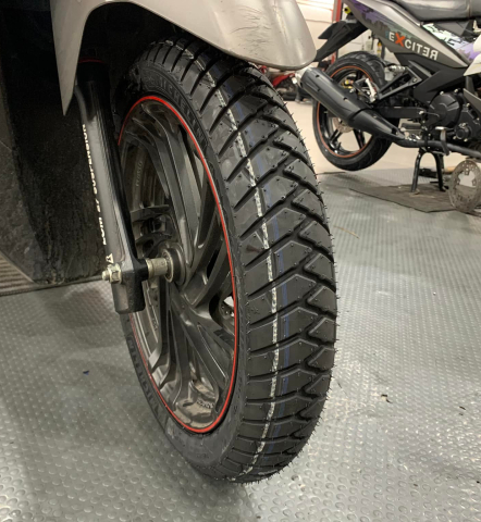 Vỏ Michelin Anakee Street 90/80-14