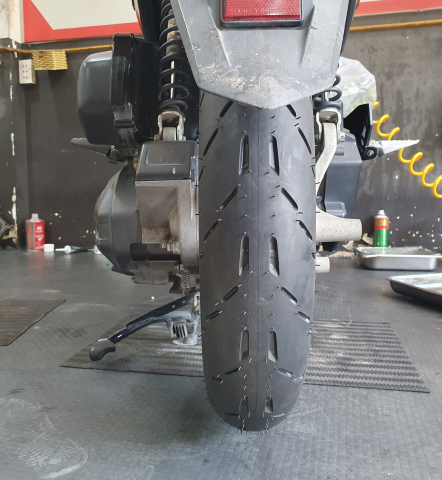 Vỏ Michelin Pilot Moto GP 100/90-14