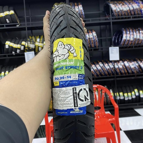Vỏ Michelin Pilot Street 2 90/90-14