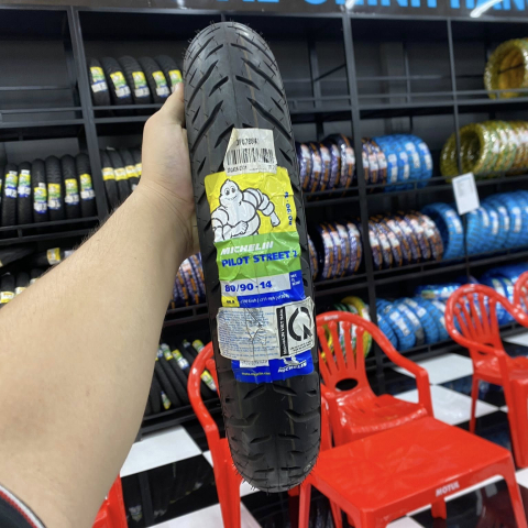 Vỏ Michelin Pilot Street 2 size 80/90-14 