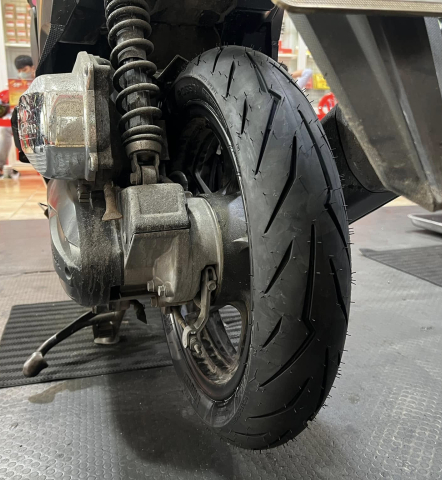 Vỏ Pirelli 100/90-14 Diablo Rosso Sport