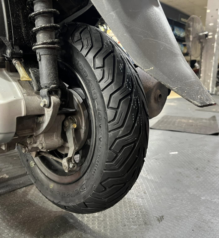 Vỏ Deli Urban Grip 100/90-10 