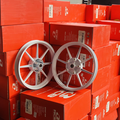 Mâm RCB 8 cây chính hãng cho Exciter 150-155 (01S0473W)