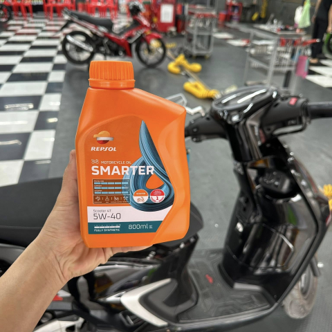 Nhớt Repsol Smarter Scooter 4T 5W-40 0,8L