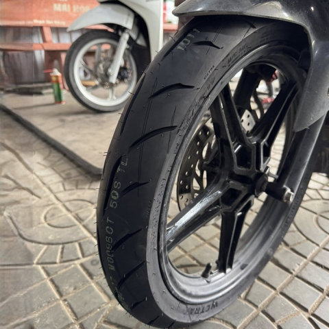Lốp Maxxis Victra M0098CT (80/90-17 - 120/70-17)