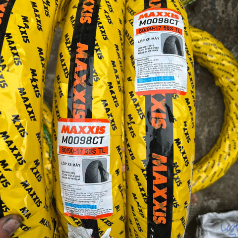 Vỏ Maxxis 80/90-17 Victra M0098CT