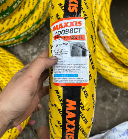 Vỏ Maxxis 80/90-17 Victra M0098CT