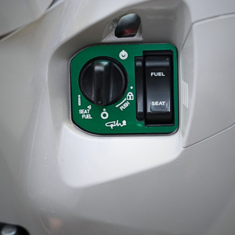Miếng dán ổ khoá smarkey GH Racing nhôm CNC