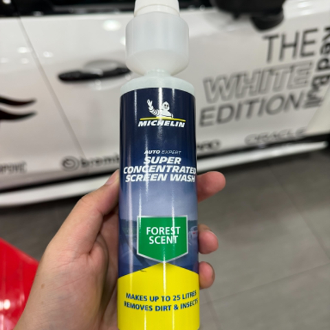 Chai rửa kính chắn gió xe Ô tô siêu đậm đặc Michelin-W31999