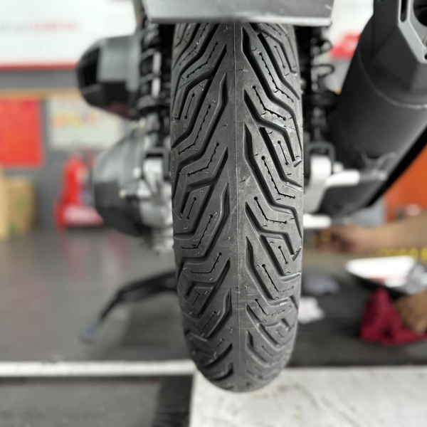 Lốp Michelin City Grip 2 (110/70-16 - 130/70-16)