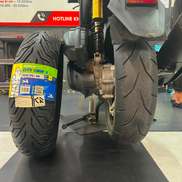 Lốp Michelin City Grip 2 (110/80-14 - 140/70-14)