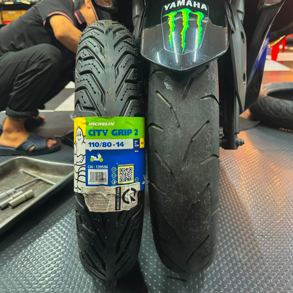 Lốp Michelin City Grip 2 (110/80-14 - 140/70-14)