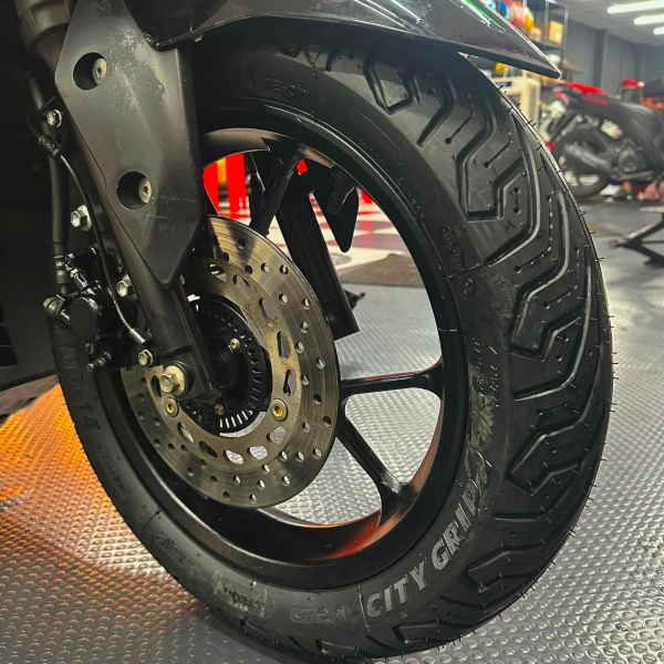Lốp Michelin City Grip 2 (110/80-14 - 140/70-14)