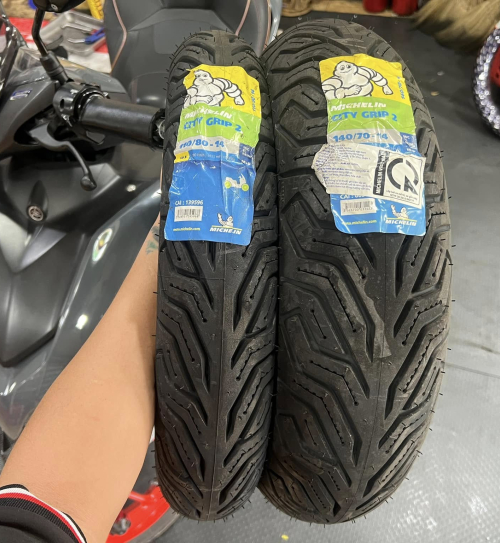 Lốp Michelin City Grip 2 (110/80-14 - 140/70-14)