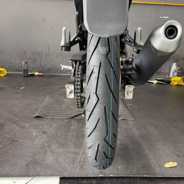Lốp Pirelli Diablo Rosso Sport (70/90-17 - 80/90-17)