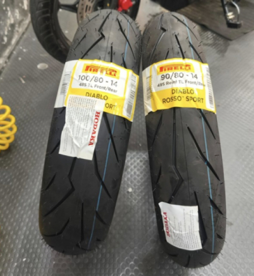 Lốp Pirelli Diablo Rosso Sport (90/80-14 - 100/80-14)