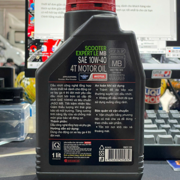 Nhớt Motul Scooter Expert LE 10W40 1L