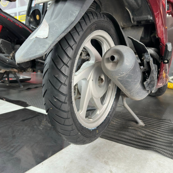 Vỏ CEAT Gripp Max 90/90-14