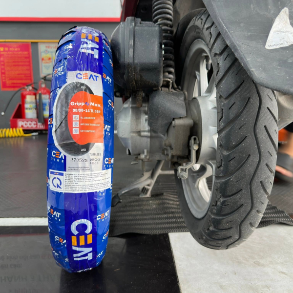 Vỏ CEAT Gripp Max 90/90-14