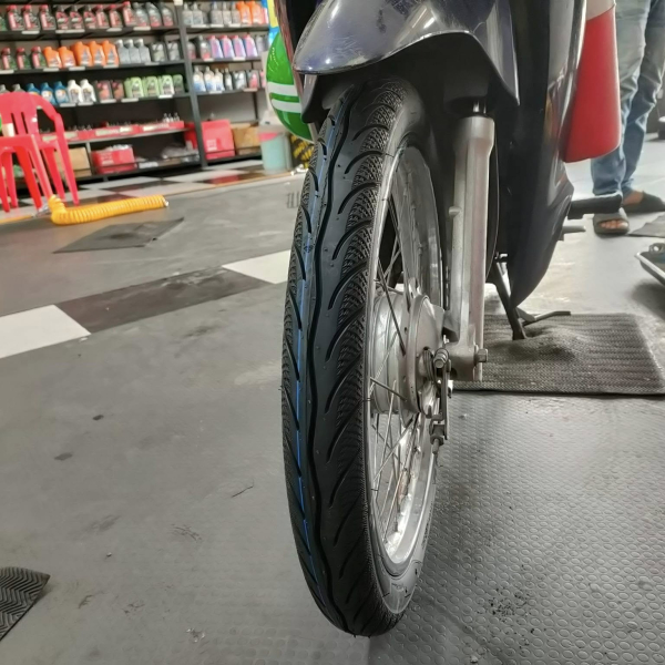 Vỏ có ruột Maxxis 2.50-17 gai kim cương 3D