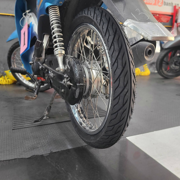Vỏ có ruột Maxxis 80/90-17 gai xương cá