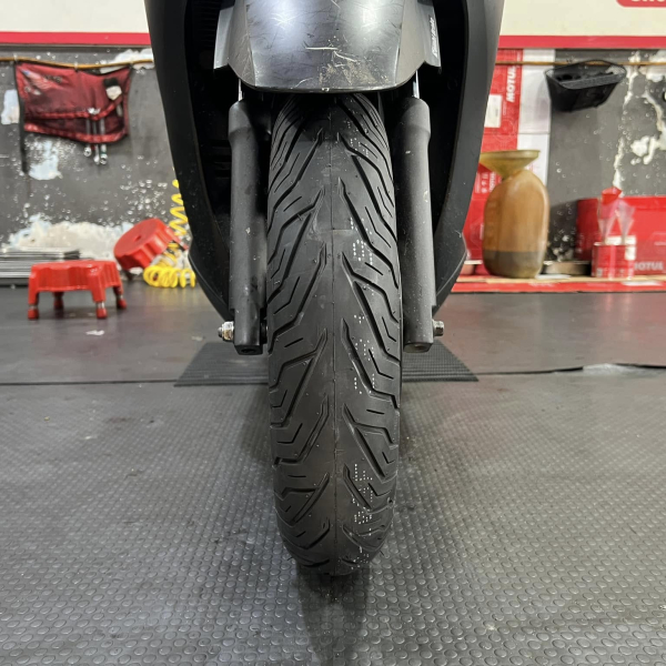 Vỏ Deli Urban Grip 90/90-12 