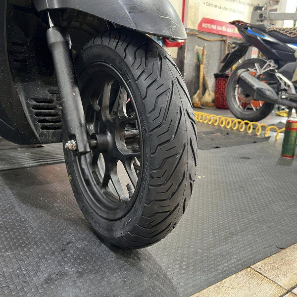 Vỏ Deli Urban Grip 90/90-12 