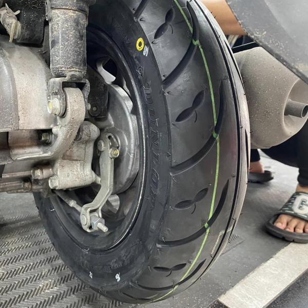 Vỏ Dunlop D307 size 100/90-10