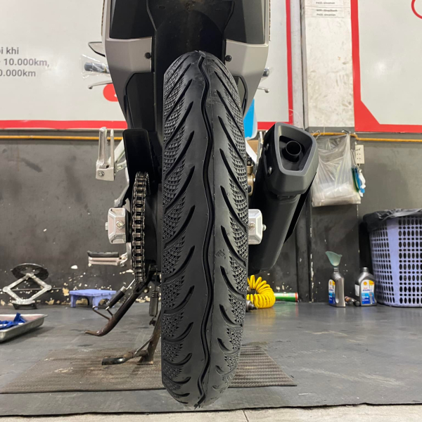 Vỏ Maxxis 100/70-17 gai kim cương 3D
